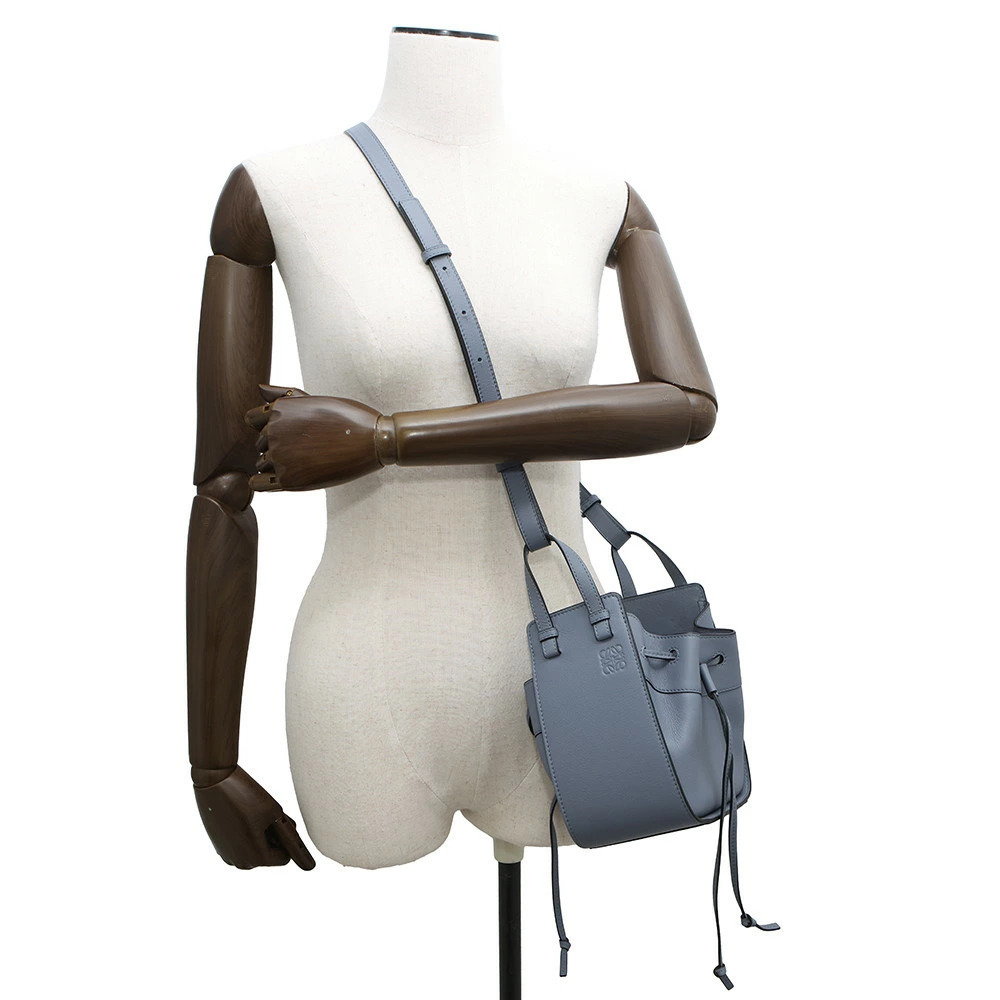 Loewe handbag drawstring hammock bag - Picture 5 of 12